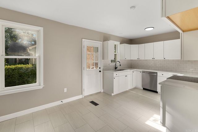 421 W G Avenue, North Little Rock, AR 72116