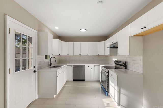 421 W G Avenue, North Little Rock, AR 72116