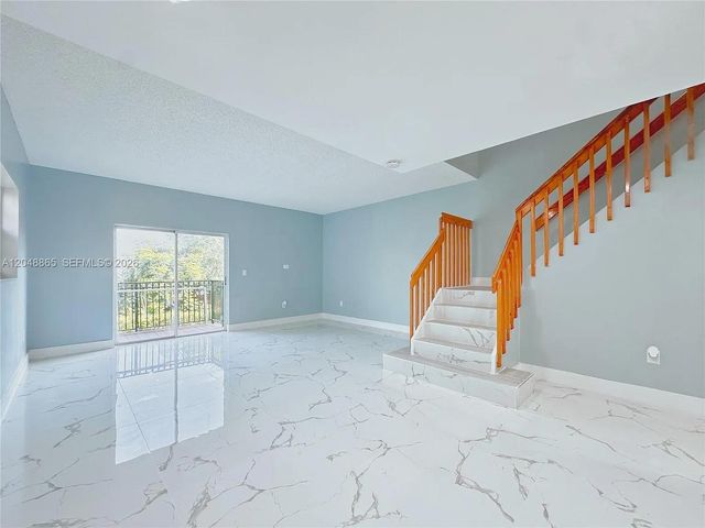 10014 Hammocks Blvd 201-4, Miami, FL 33196