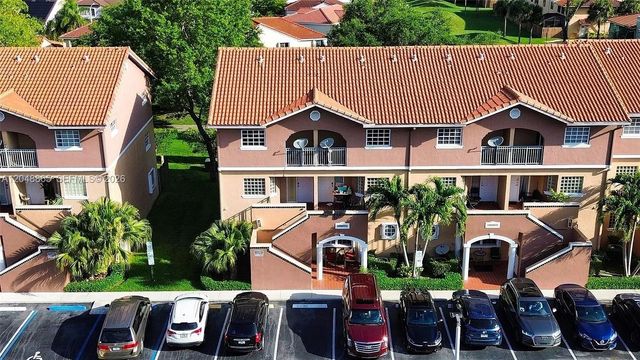 10014 Hammocks Blvd 201-4, Miami, FL 33196