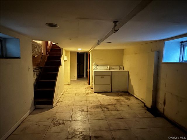 142-06 116th Avenue, Jamaica, NY 11436