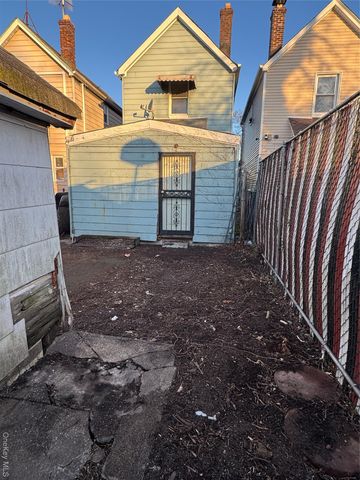 142-06 116th Avenue, Jamaica, NY 11436