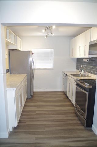 5465 N Andrews Avenue, Oakland Park, FL 33309