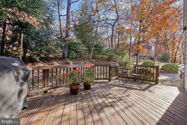 3105 MILLER HEIGHTS RD, Oakton, VA 22124