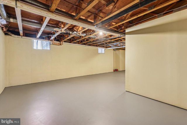 3105 MILLER HEIGHTS RD, Oakton, VA 22124