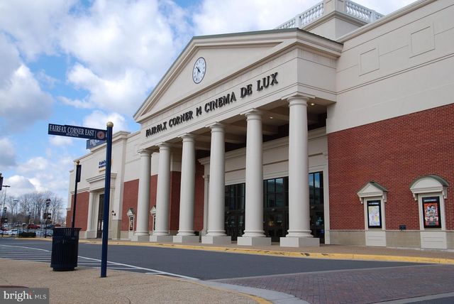 3105 MILLER HEIGHTS RD, Oakton, VA 22124