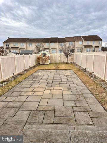 26 GLACIER DR, Berlin, NJ 08009