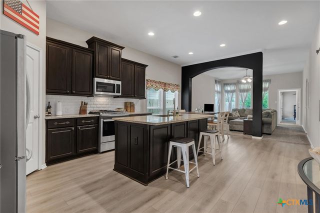 217 Split Rail Drive, San Marcos, TX 78666
