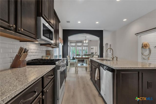 217 Split Rail Drive, San Marcos, TX 78666