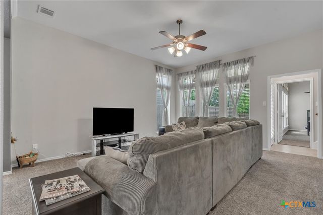 217 Split Rail Drive, San Marcos, TX 78666
