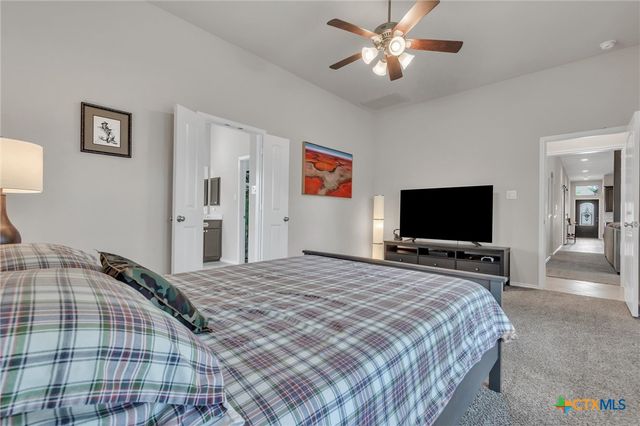 217 Split Rail Drive, San Marcos, TX 78666