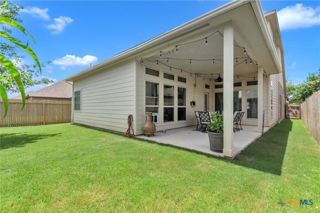 217 Split Rail Drive, San Marcos, TX 78666