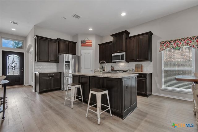 217 Split Rail Drive, San Marcos, TX 78666