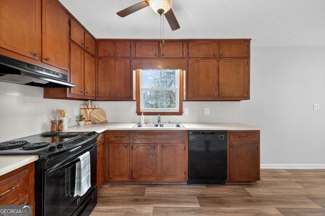 2015 Highriggs Lane, Snellville, GA 30078