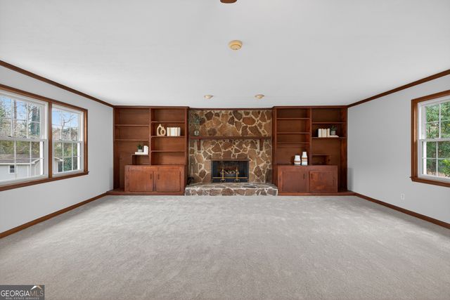 2015 Highriggs Lane, Snellville, GA 30078