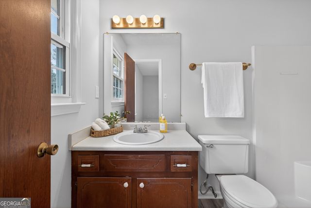 2015 Highriggs Lane, Snellville, GA 30078