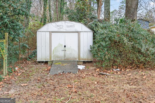 2015 Highriggs Lane, Snellville, GA 30078