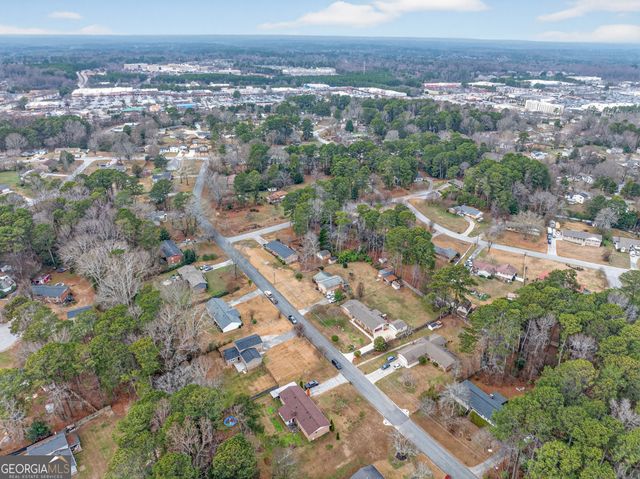 2015 Highriggs Lane, Snellville, GA 30078