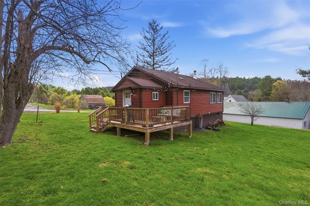 27 Old County Road, Cochecton, NY 12726