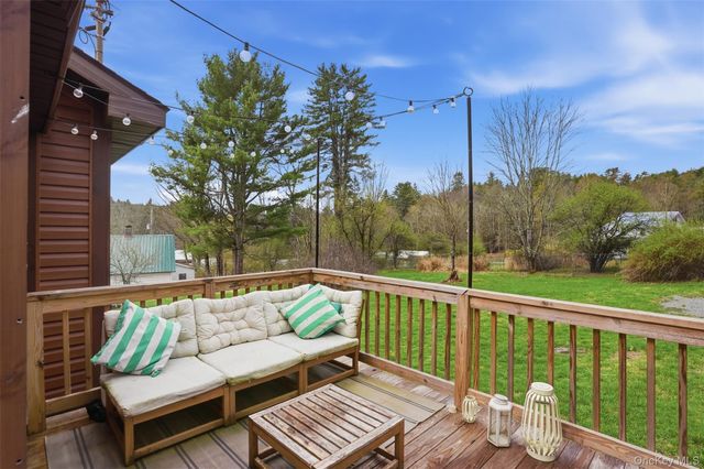 27 Old County Road, Cochecton, NY 12726
