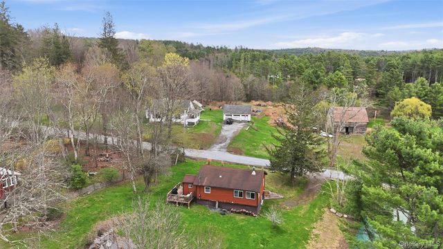 27 Old County Road, Cochecton, NY 12726