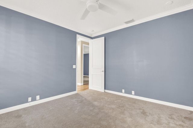 10 Martinique Cove, Palm Beach Gardens, FL 33418