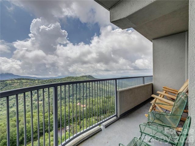 303 Sugar Top Drive 2716, Sugar Mountain, NC 28604