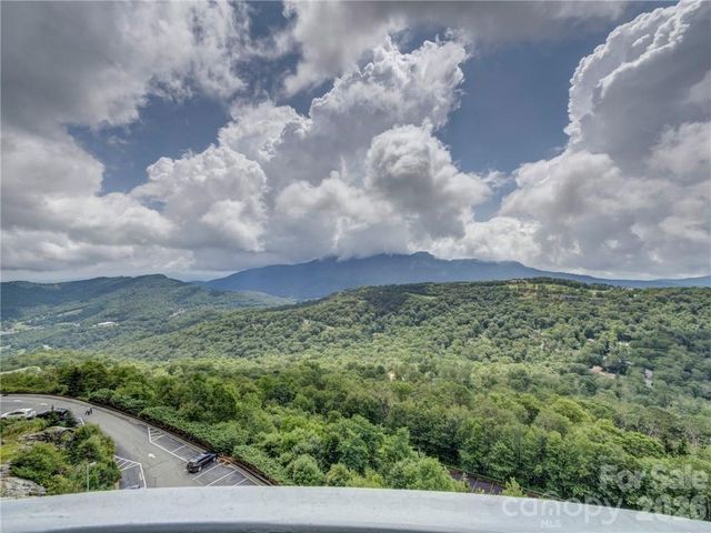 303 Sugar Top Drive 2716, Sugar Mountain, NC 28604