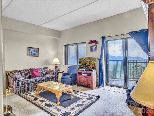 303 Sugar Top Drive 2716, Sugar Mountain, NC 28604