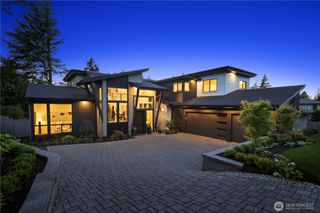 5515 108th Avenue NE, Kirkland, WA 98033