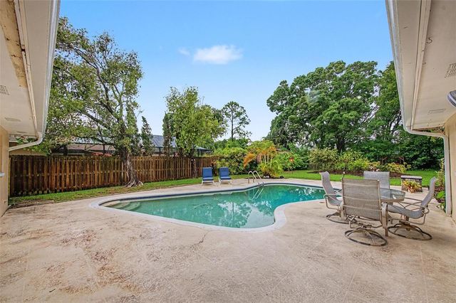 14317 110TH TERRACE, Largo, FL 33774