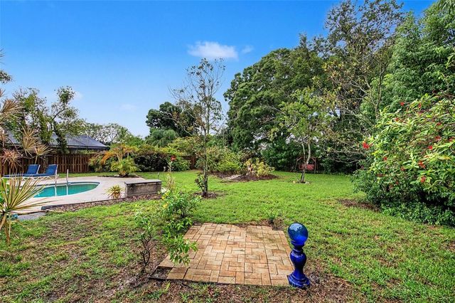 14317 110TH TERRACE, Largo, FL 33774