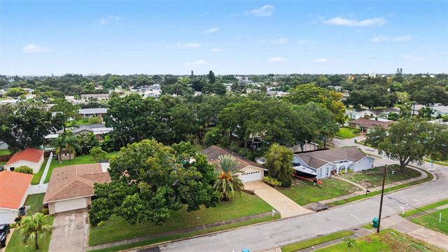 14317 110TH TERRACE, Largo, FL 33774