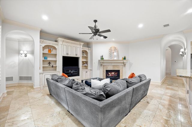 18 Kendal Court, Heath, TX 75032