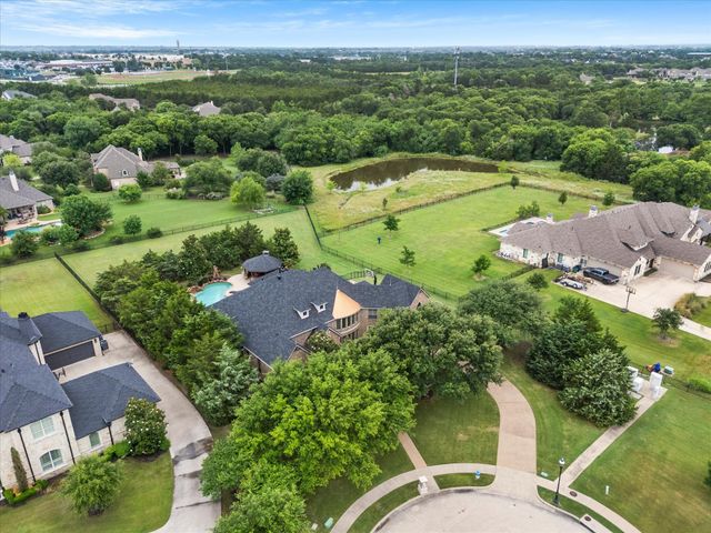 18 Kendal Court, Heath, TX 75032