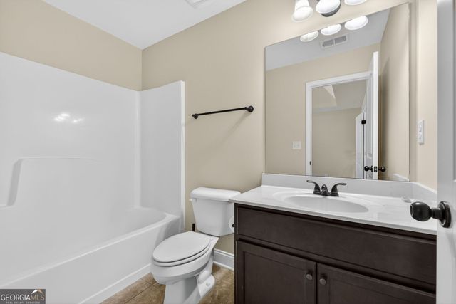 117 Jaclaire Lane, Mcdonough, GA 30252