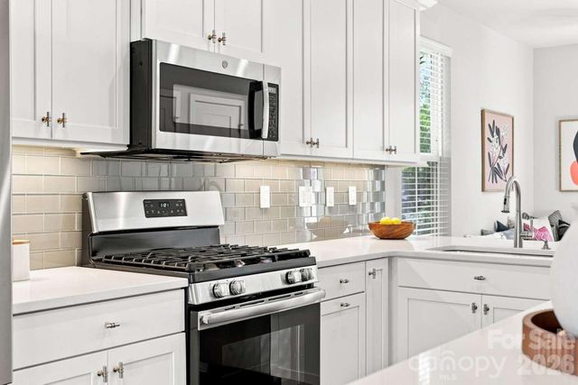 260 Parkwood Avenue, Charlotte, NC 28206