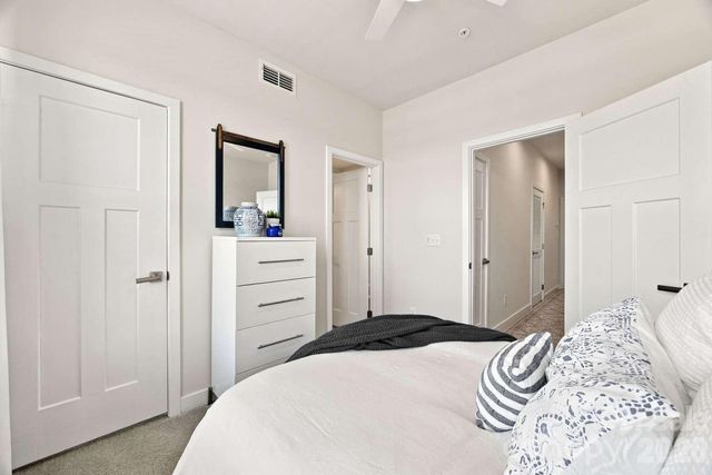 260 Parkwood Avenue, Charlotte, NC 28206