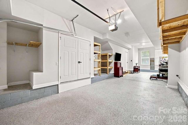 260 Parkwood Avenue, Charlotte, NC 28206