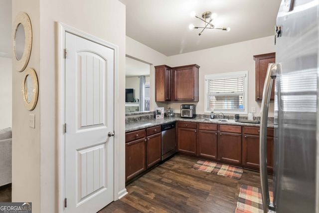 409 Fern Bay Drive SW 262, Atlanta, GA 30331