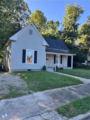 924 Dillard Street, Greensboro, NC 27403