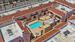 9906 Owensmouth 14, Chatsworth, CA 91311