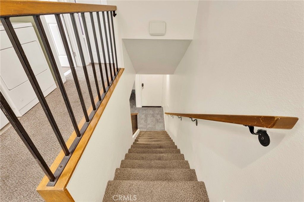 Image 16 of property listing at 9906 Owensmouth, Chatsworth, CA 91311