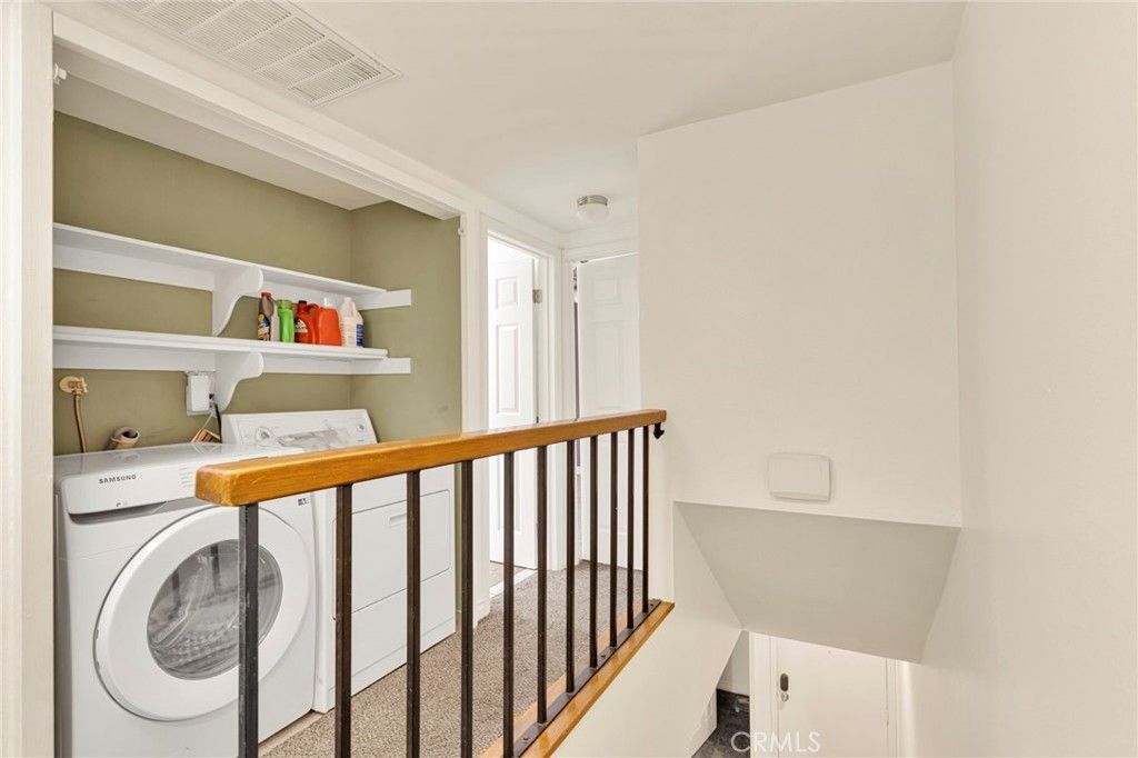 Image 19 of property listing at 9906 Owensmouth, Chatsworth, CA 91311