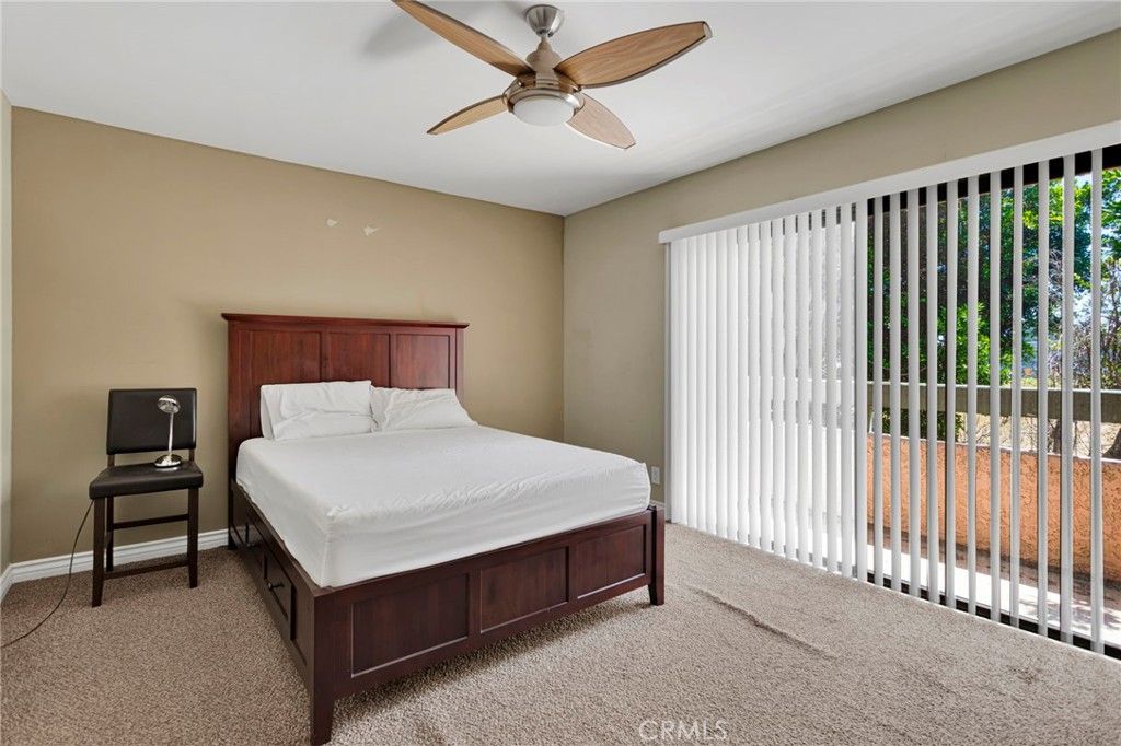 Image 25 of property listing at 9906 Owensmouth, Chatsworth, CA 91311