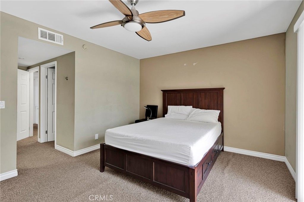 Image 27 of property listing at 9906 Owensmouth, Chatsworth, CA 91311