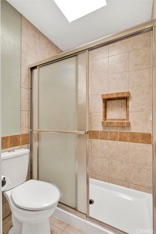 Image 30 of property listing at 9906 Owensmouth, Chatsworth, CA 91311