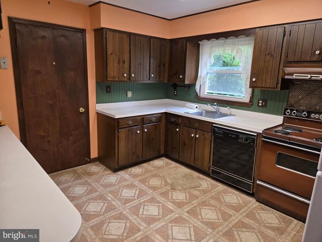 3005 DUNCAN RD, White Hall, MD 21161