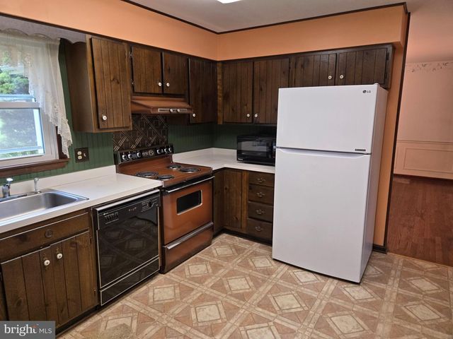3005 DUNCAN RD, White Hall, MD 21161