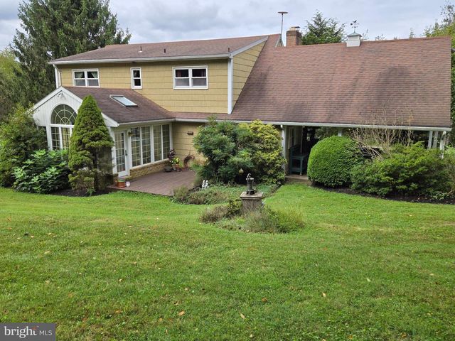 3005 DUNCAN RD, White Hall, MD 21161